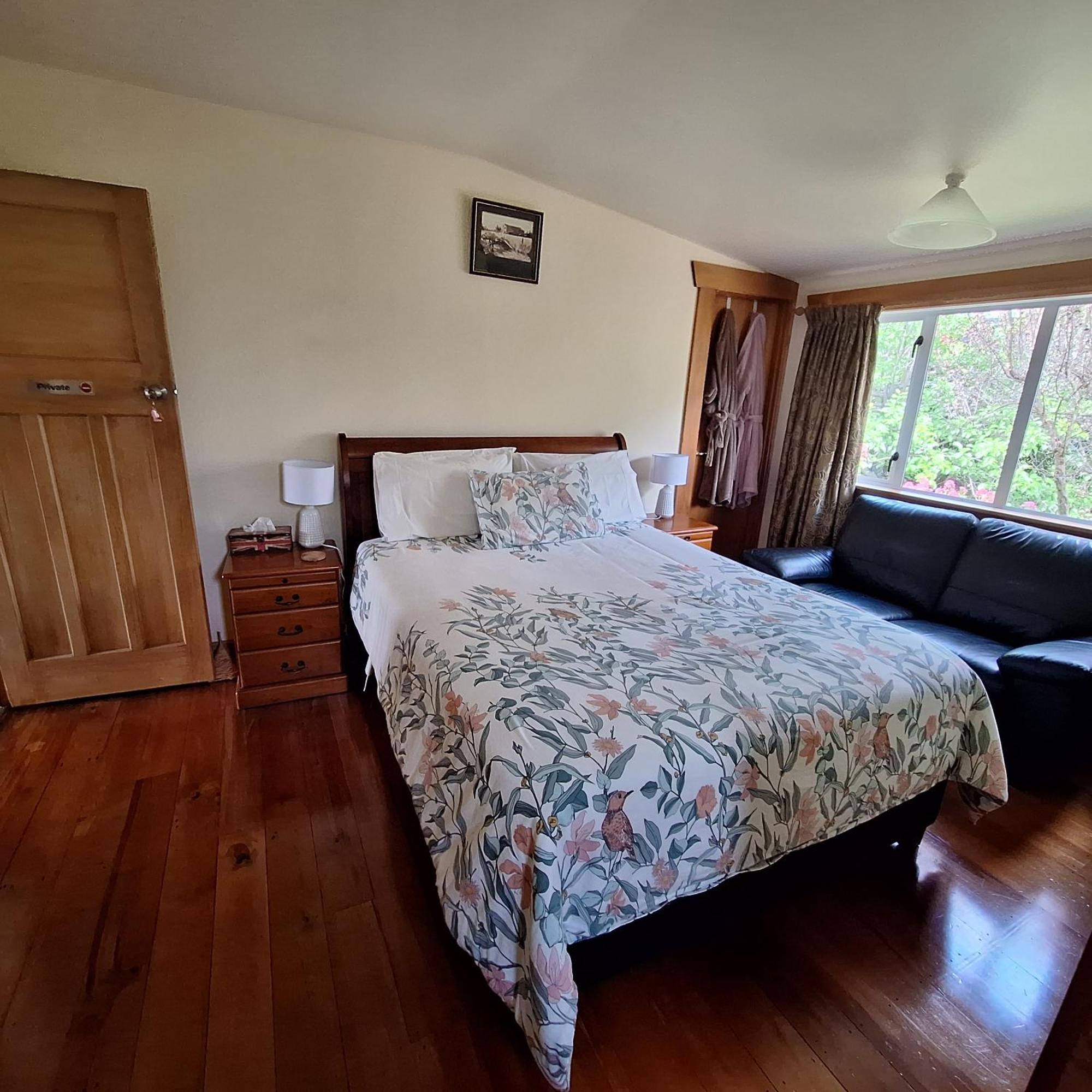 Olde Mill House B&B & Bike2Wine Cycle Hire Renwick Esterno foto