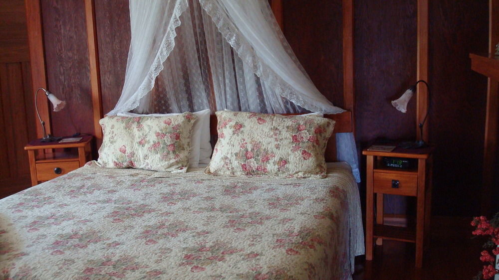 Olde Mill House B&B & Bike2Wine Cycle Hire Renwick Esterno foto